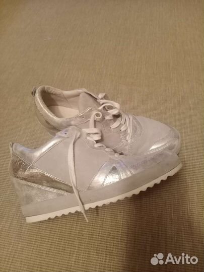 Кроссовки женские Gabor р.39