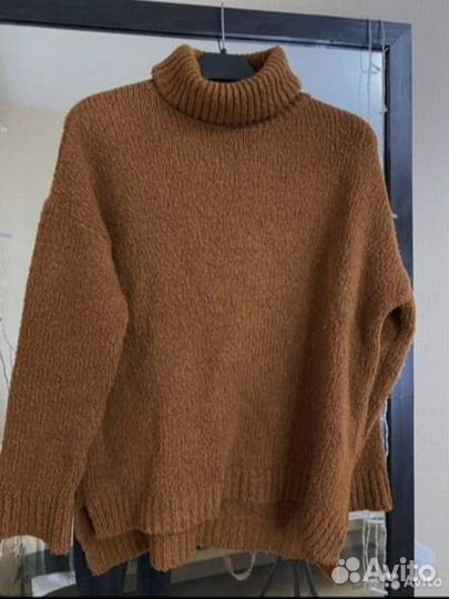 Свитер женский