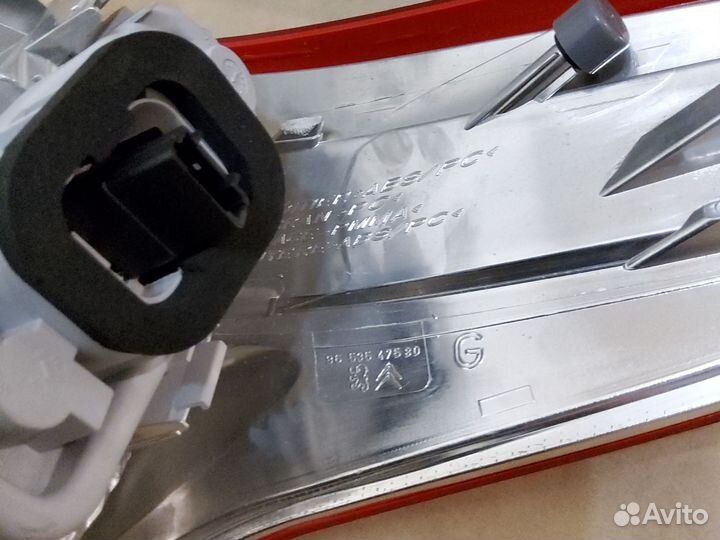 C4 Picasso Фонарь задний внешний левый