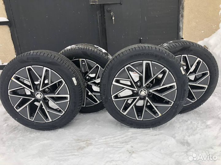 Pirelli Cinturato P7 205/55 R17