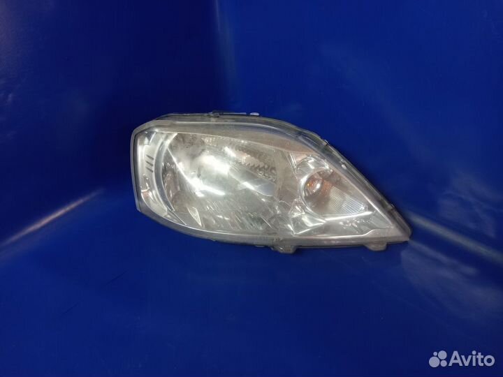 Фара правая Renault Logan I (2004—2009)