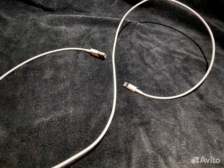 USB кабель на iPhone оригинал