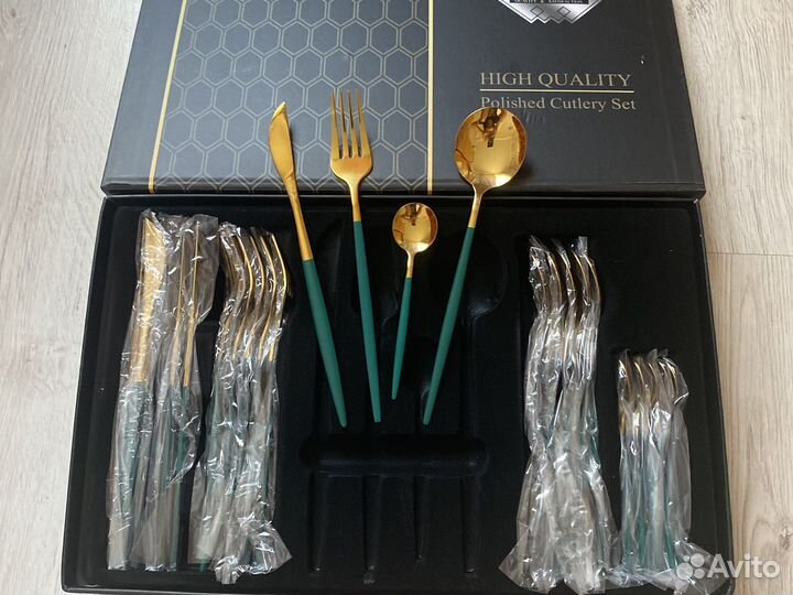 Набор столовых приборов новый на 6 человек