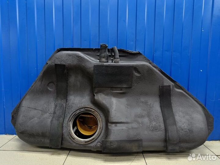 Топливный бак Opel Vectra B 2.0 X20XEV 1996