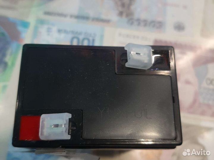 Свинцово-кислотный аккумулятор 6 вольт 6 ампер-час