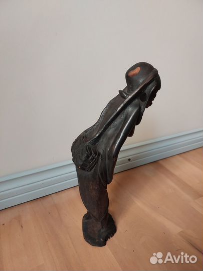 Статуэтки из черного дерева