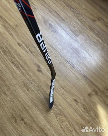 Клюшка хоккейная bauer правый хват