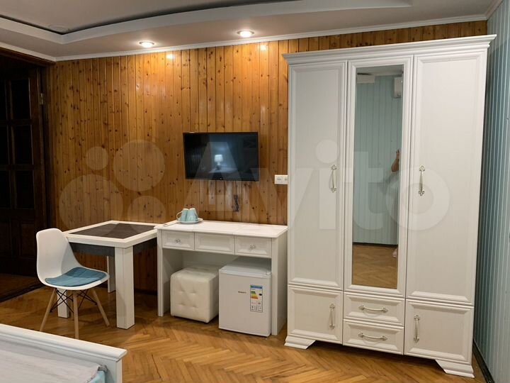 Комната 30 м², 1/2 эт.