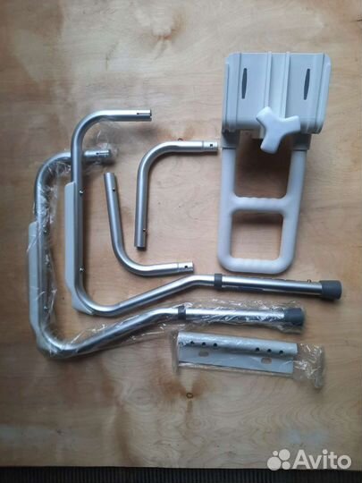 Поручени для ванной и унитазов