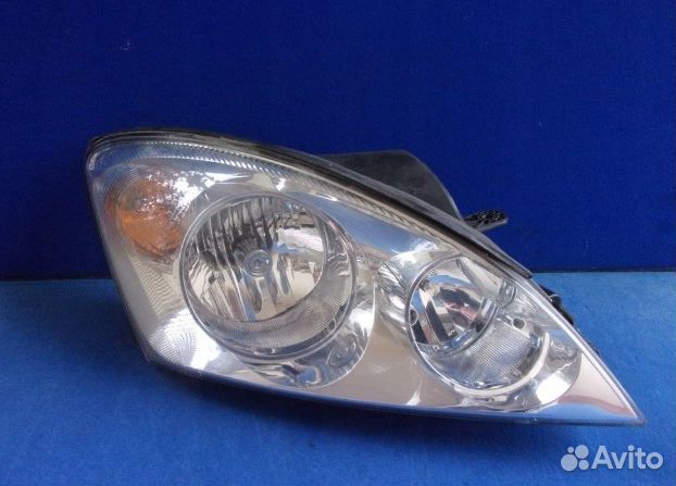 Фара правая на KIA Ceed Киа сид
