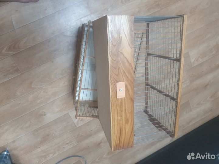 Клетка для птиц,материал дуб