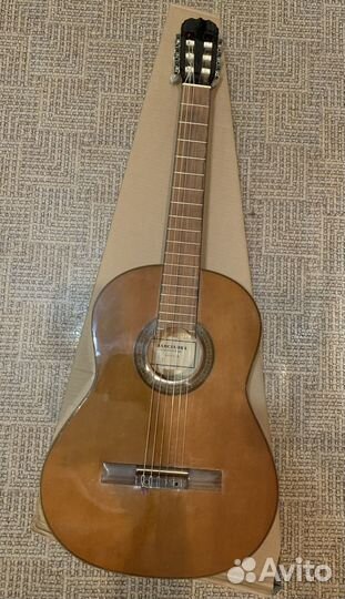 Классическая гитара 4/4