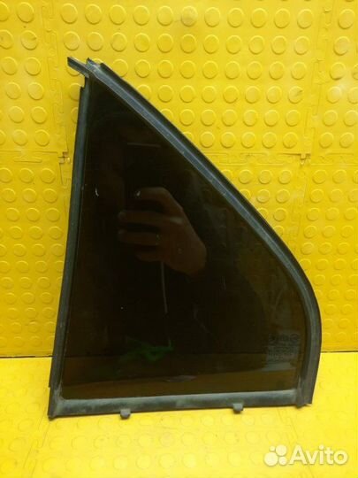 Стекло боковое заднее правое Hyundai Accent LC