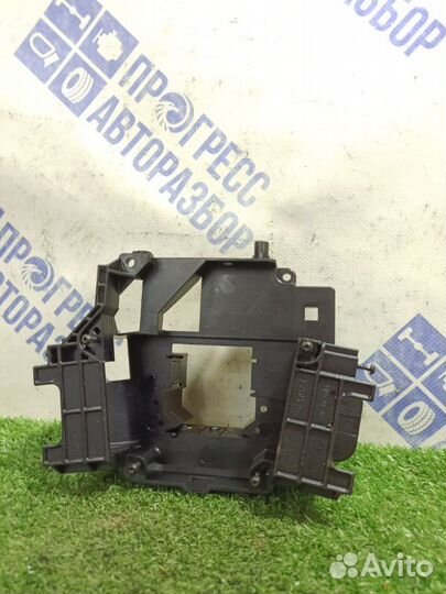 Кронштейн Ford Focus 2 хэтчбек 1.8 qqdb 2007