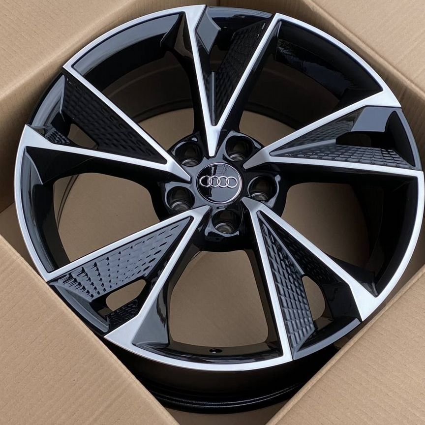 Литые диски Replica 7.5×R17 5×112