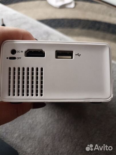 Детский проектор YG300