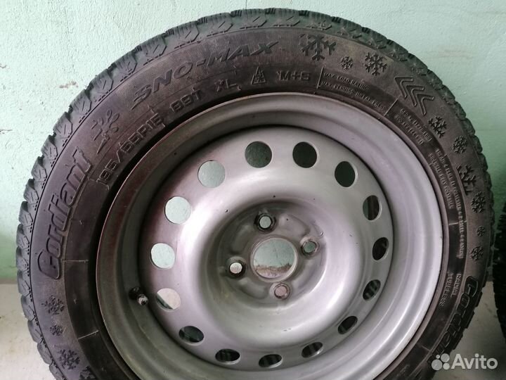 Колеса зимние 195/55 R15