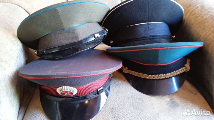 Фуражки военные