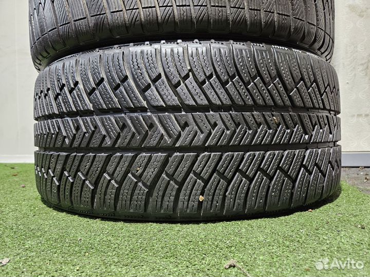 Michelin Pilot Alpin PA4 245/35 R20 и 275/30 R20