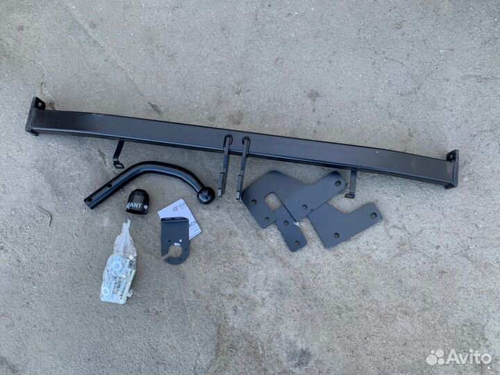 Дверь задняя правая Tucson 4