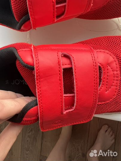 Кроссовки jomoto 38