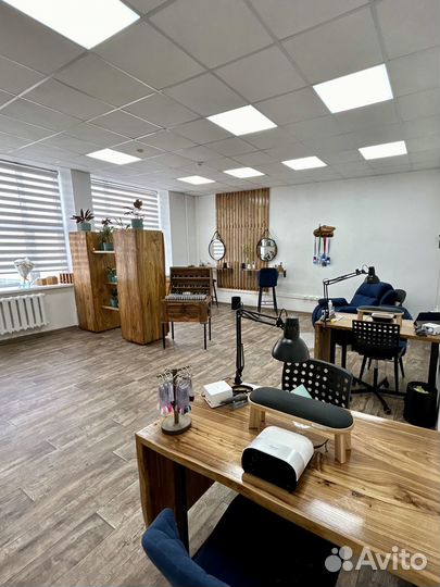 Маникюр с покрытием гель лак / Наращивание ногтей