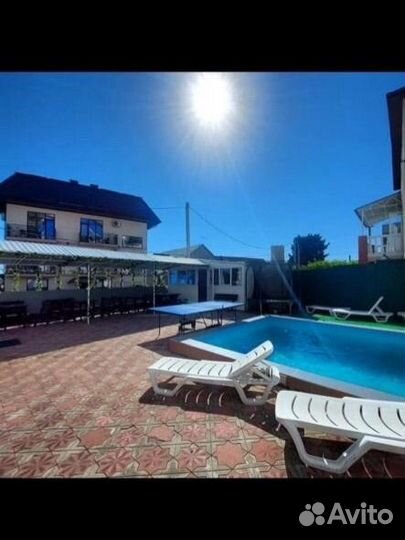 Гостевой дом с бассейном лазаревское