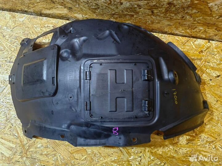 Подкрылок передний левый Bmw F30