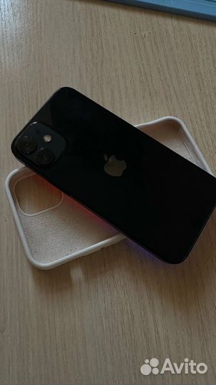 iPhone 12 mini, 64 ГБ