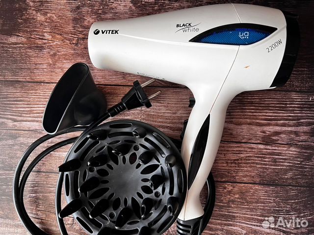 Фен Vitek и Мультистайлер Polaris