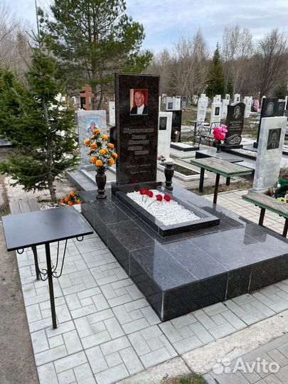 Установка памятников. Памятники от производителя