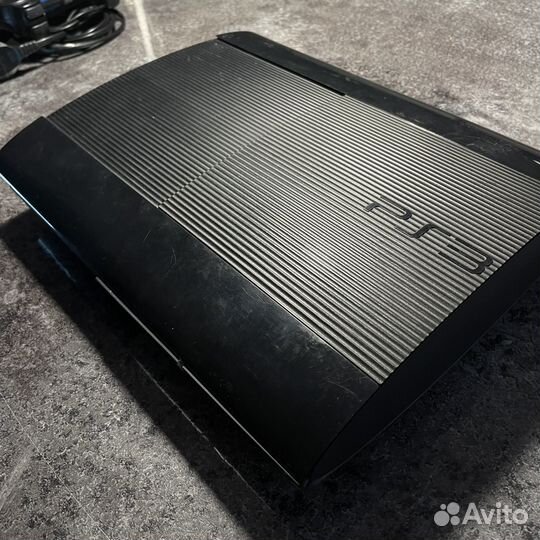 Sony playstation 3 super slim