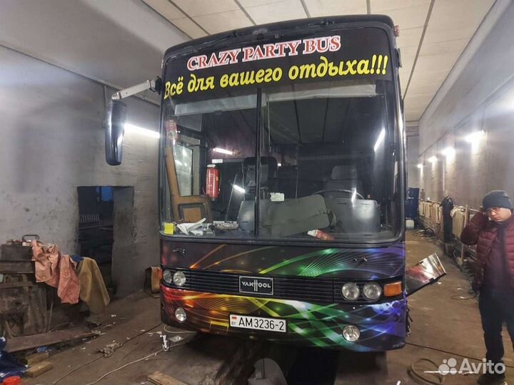 Автобус Ванхол разбираю или целиком