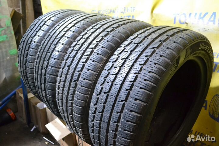 Kumho WinterCraft KW27 215/55 R17