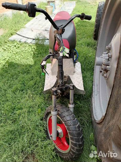 Продам скутер 50cc 139