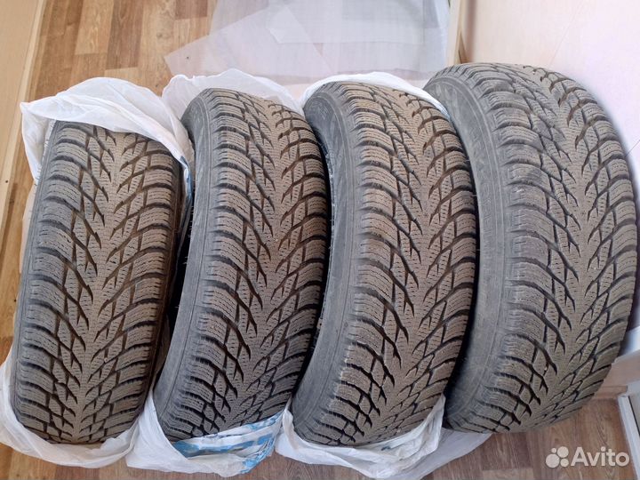 Nokian Tyres Hakkapeliitta R3 185/65 R15