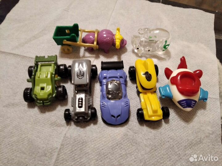 Киндер-сюрприз из 90х, Машинки