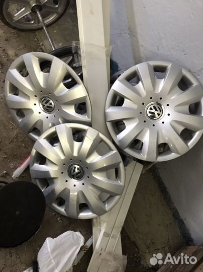 Внутреняя Обшивка двери на фольцваген Тауран