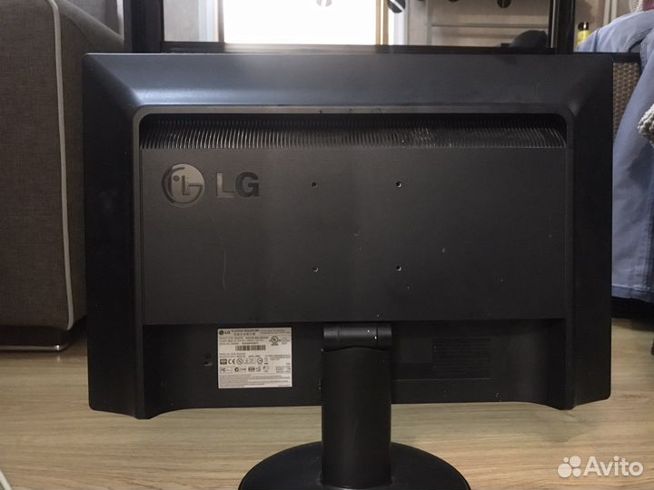 Монитор lg flatron w2234s