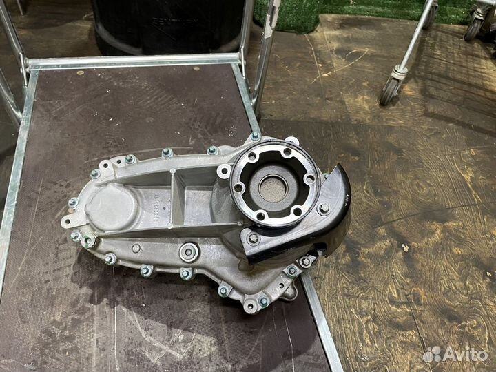 Раздатка на Мерседес GL 63 AMG x166