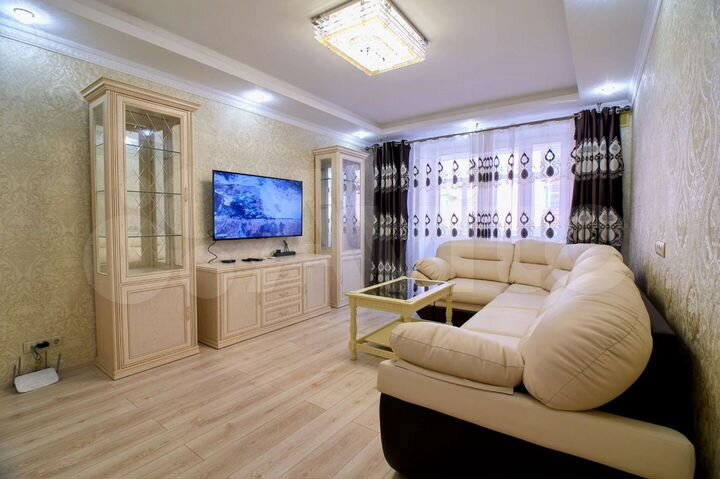 2-к. квартира, 63 м², 3/7 эт.