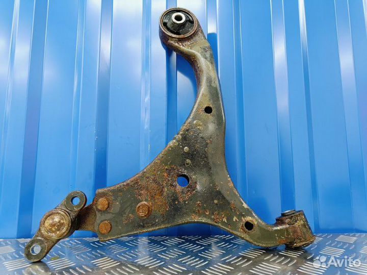 Рычаг передний левый Kia Ceed 1 2.0 D4EA 2008