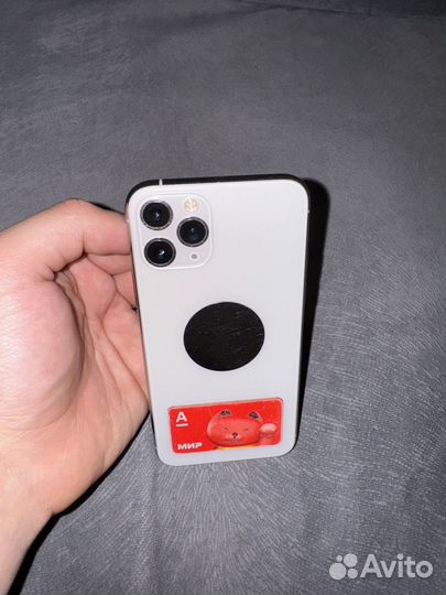 iPhone 11 Pro, 64 ГБ