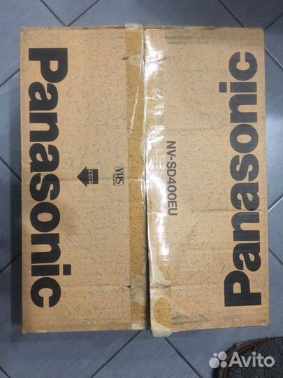 Видеомагнитофон panasonic новый