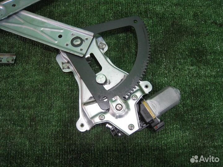 Стеклоподъемник передний правый Chevrolet aveo T2