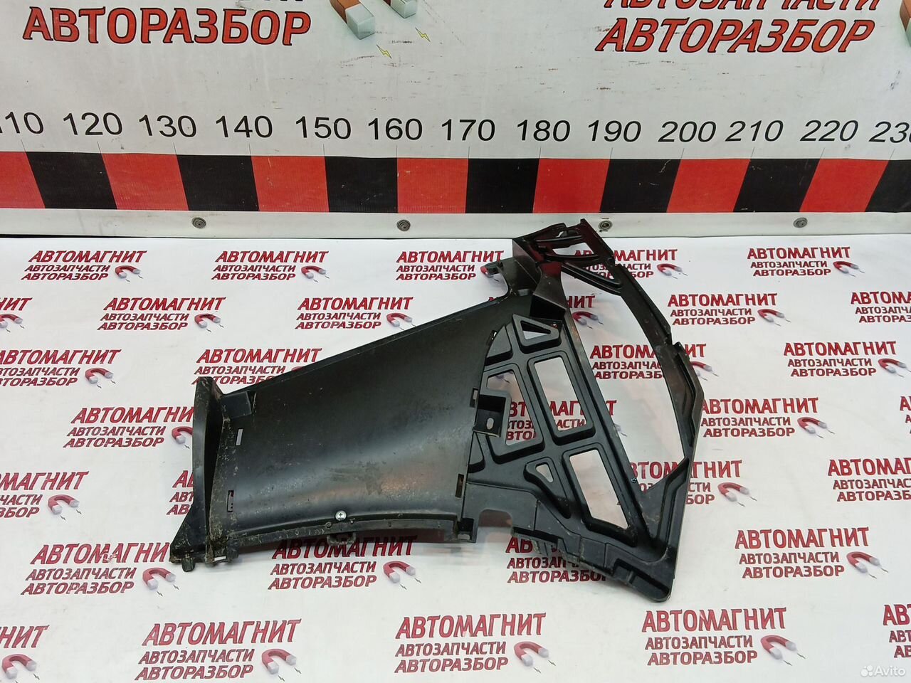 Кронштейн переднего бампера левый Воях Дрим