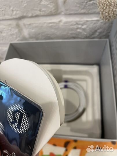 Яндекс станция Макс (новая) с часами