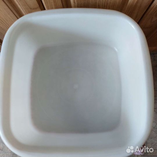 Кастрюля эмалированная