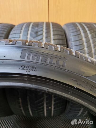 Pirelli Scorpion Winter 295/35 R21 и 315/30 R21