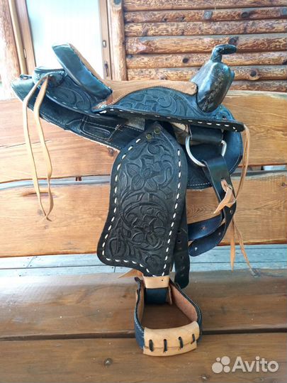 Продам седло для лошади